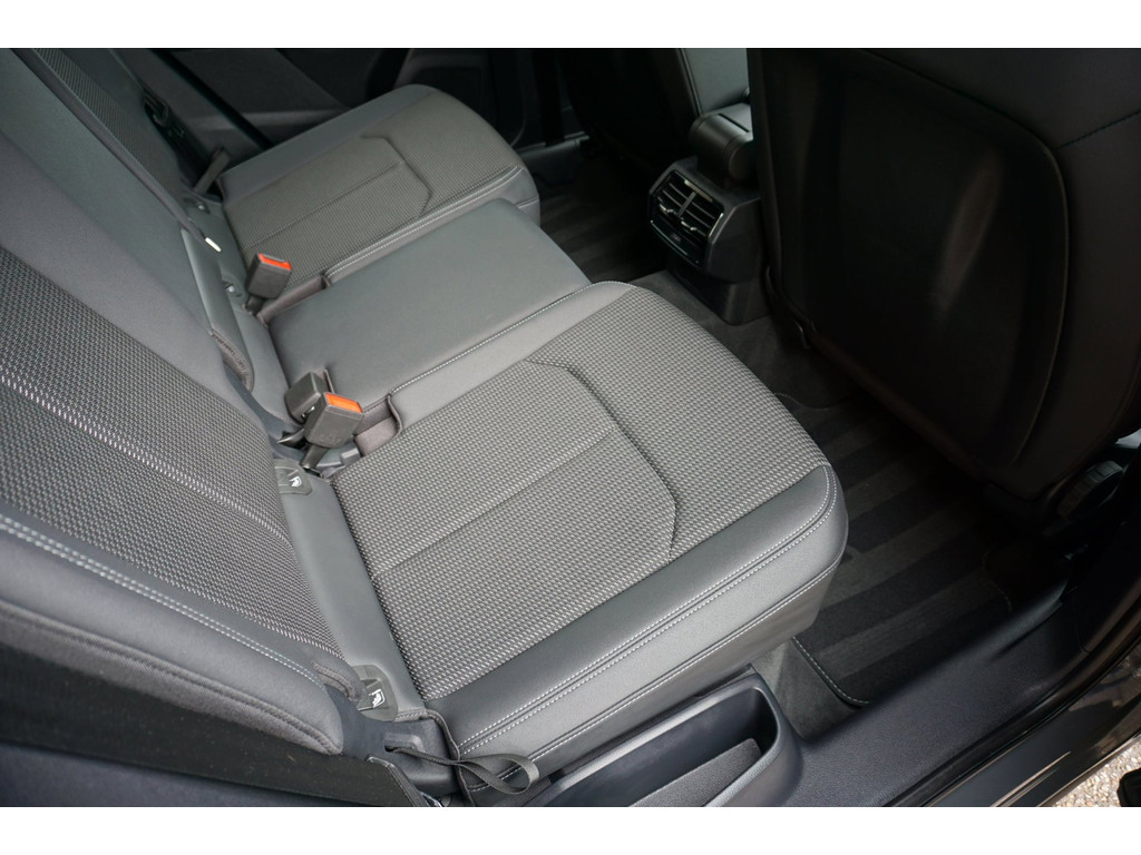 Audi Q3 Sportback 45 TFSIe S-Line Black Ed. Trekhaak|Camera|Keyless|LED 53975114-56.jpg | SVENS AUTO'S