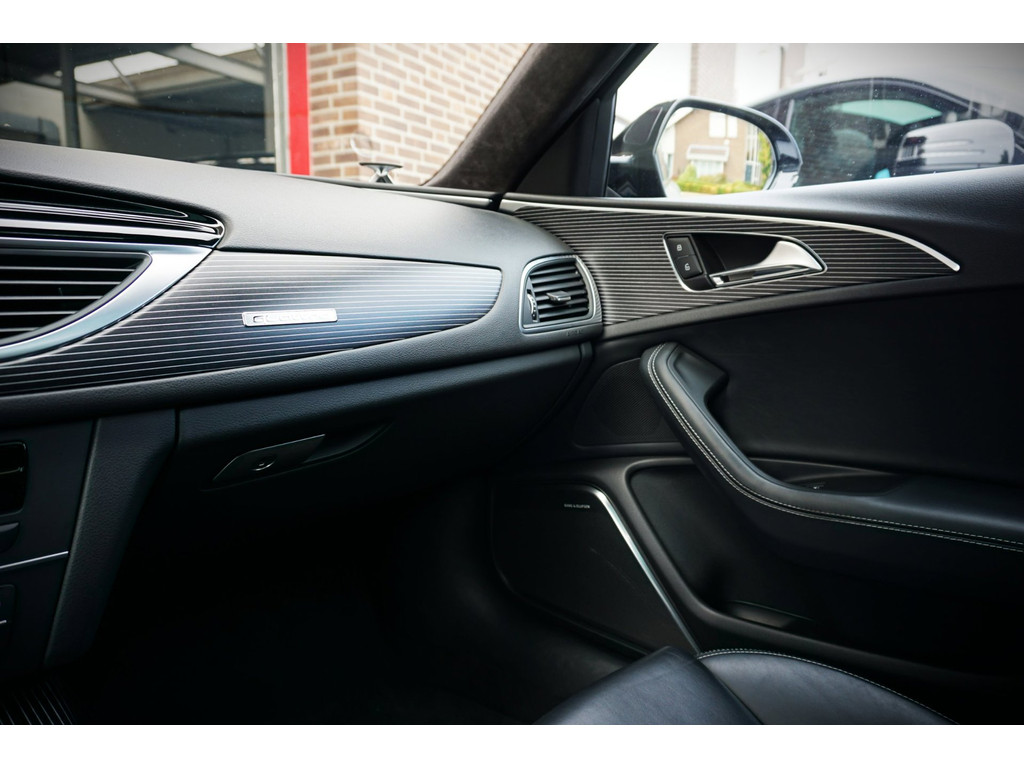 Audi RS6 Avant 4.0 TFSI Keramisch|B&O Advanced|Panodak|Carbon|Dynamic+ 56221554-38.jpg | SVENS AUTO'S