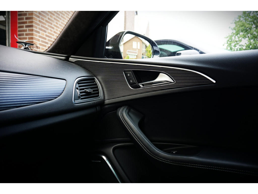 Audi RS6 Avant 4.0 TFSI Keramisch|B&O Advanced|Panodak|Carbon|Dynamic+ 56221554-40.jpg | SVENS AUTO'S