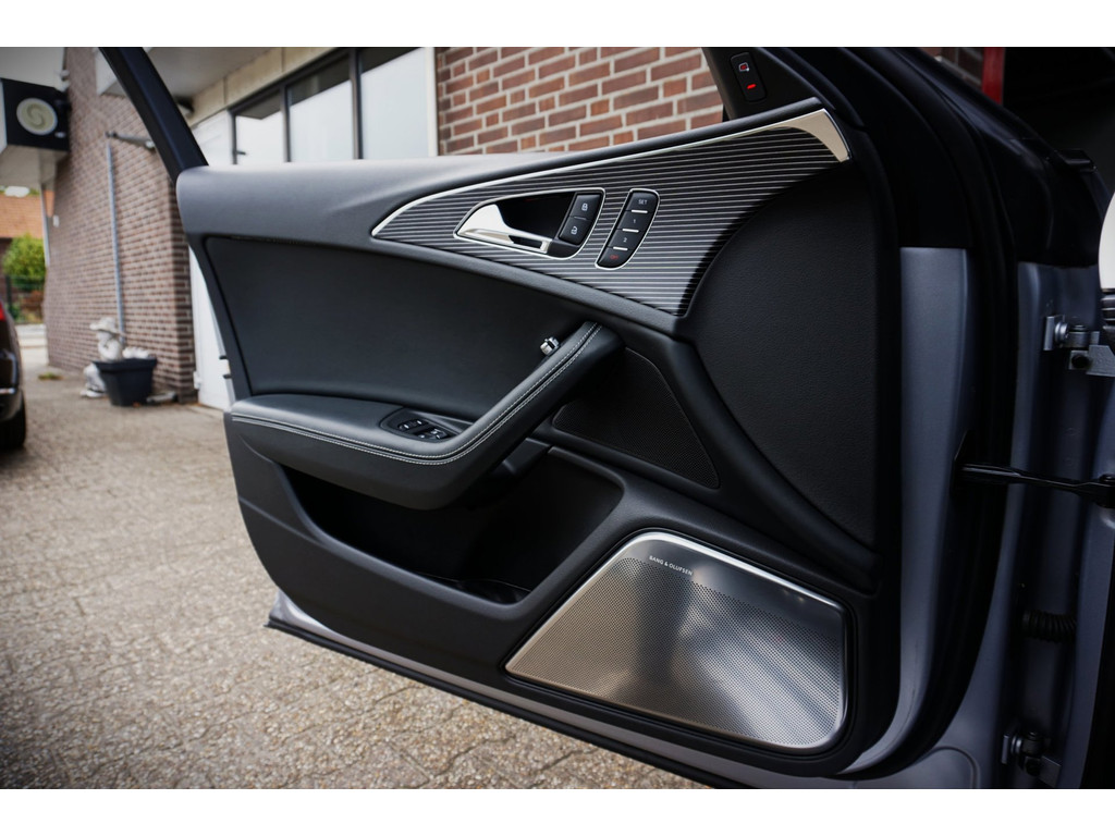 Audi RS6 Avant 4.0 TFSI Keramisch|B&O Advanced|Panodak|Carbon|Dynamic+ 56221554-8.jpg | SVENS AUTO'S